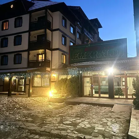 Apartamento еmerald Complex